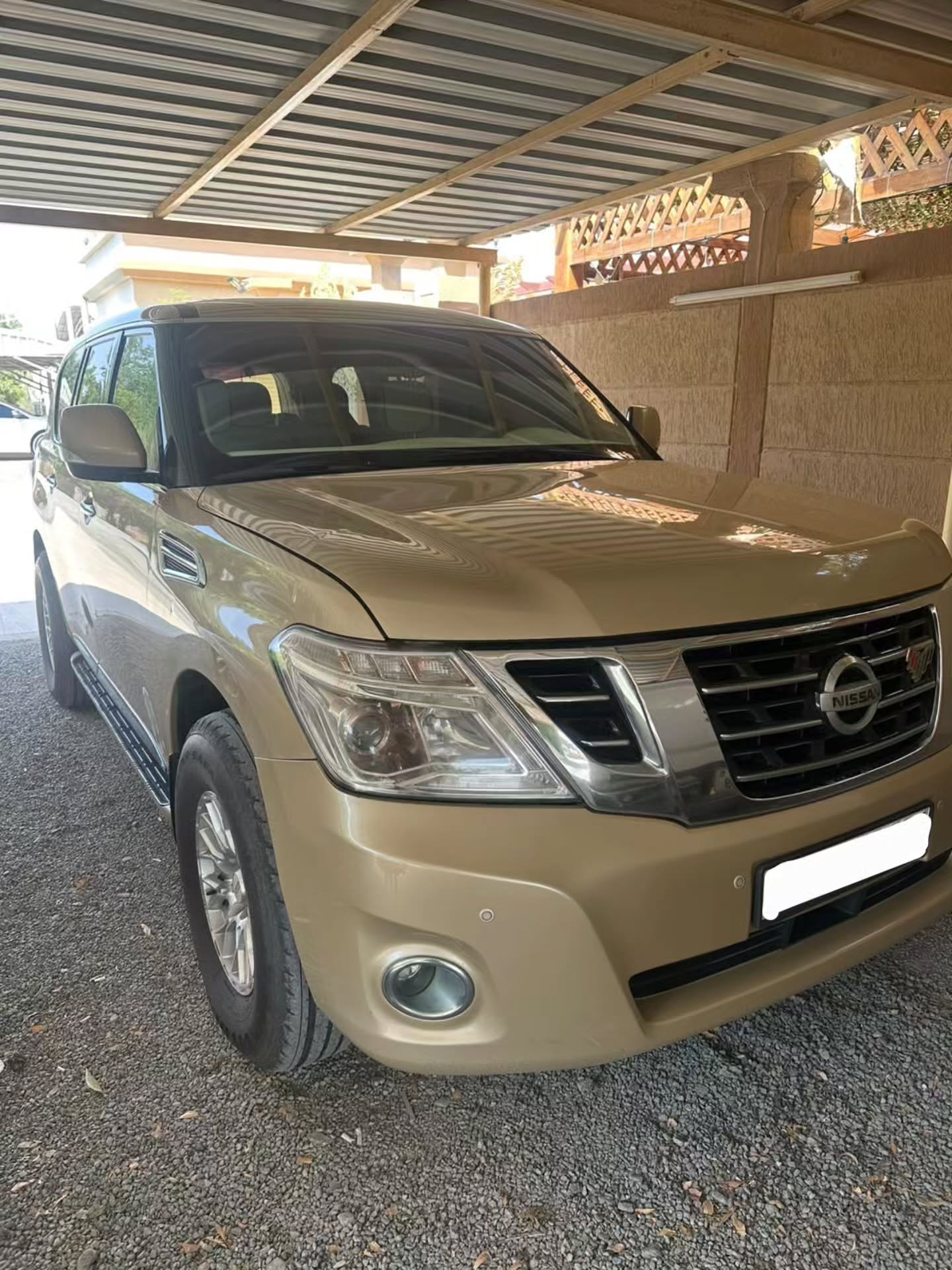 نيسان باترول 2010