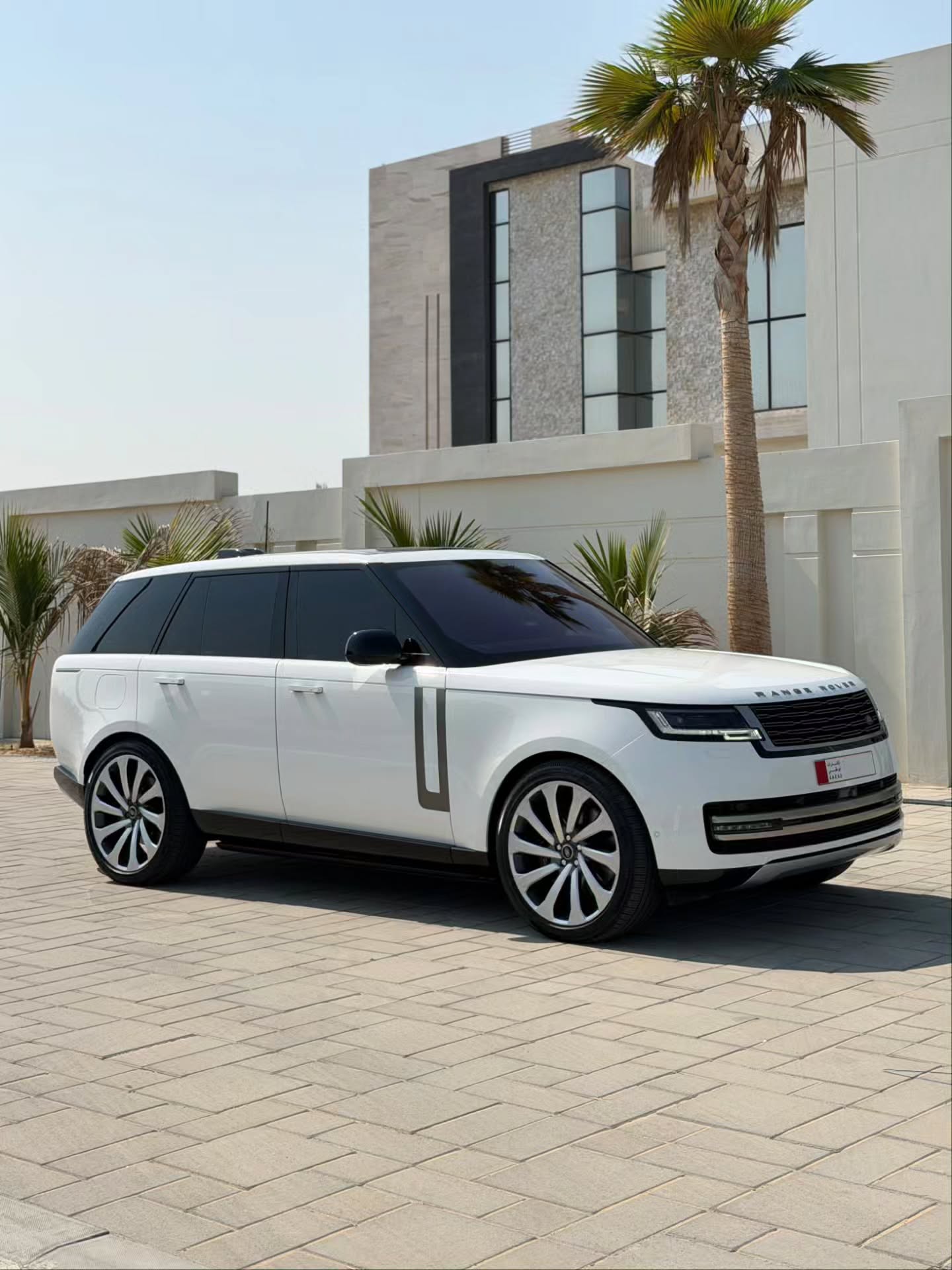 Land Rover Range Rover 2023