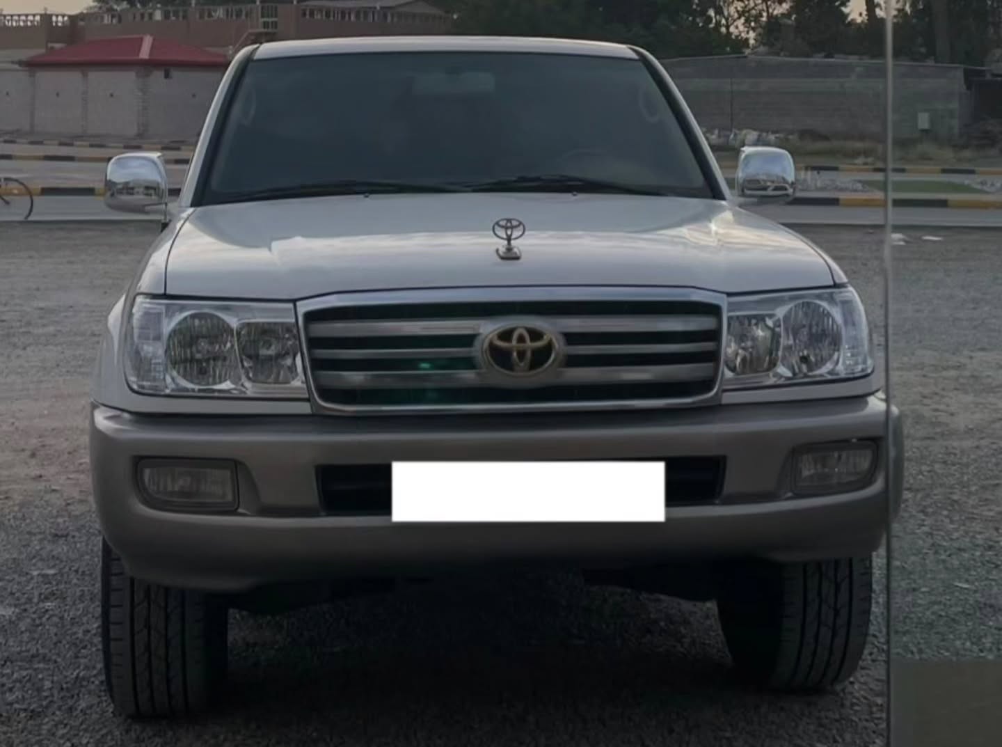 Toyota Land Cruiser 2002 photo 2