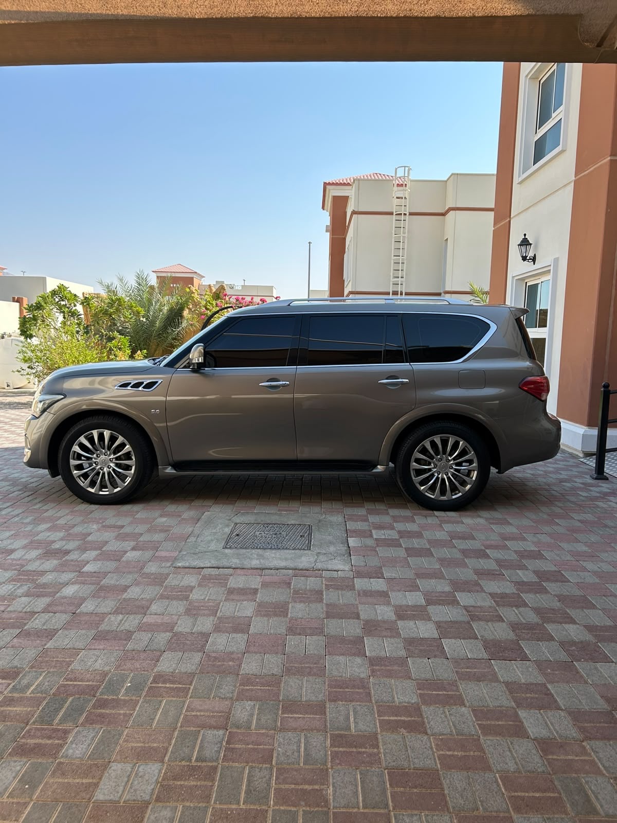 إنفينيتي QX80 2016 صورة 2