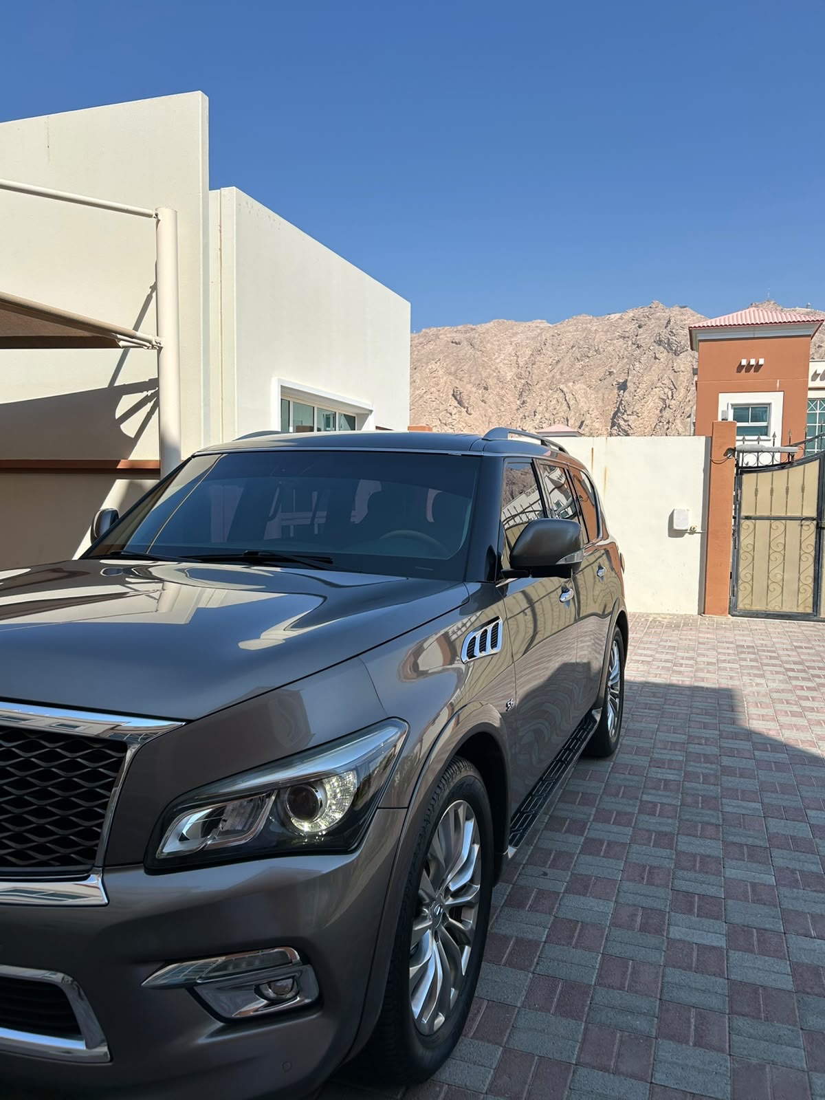 إنفينيتي QX80 2016 صورة 7