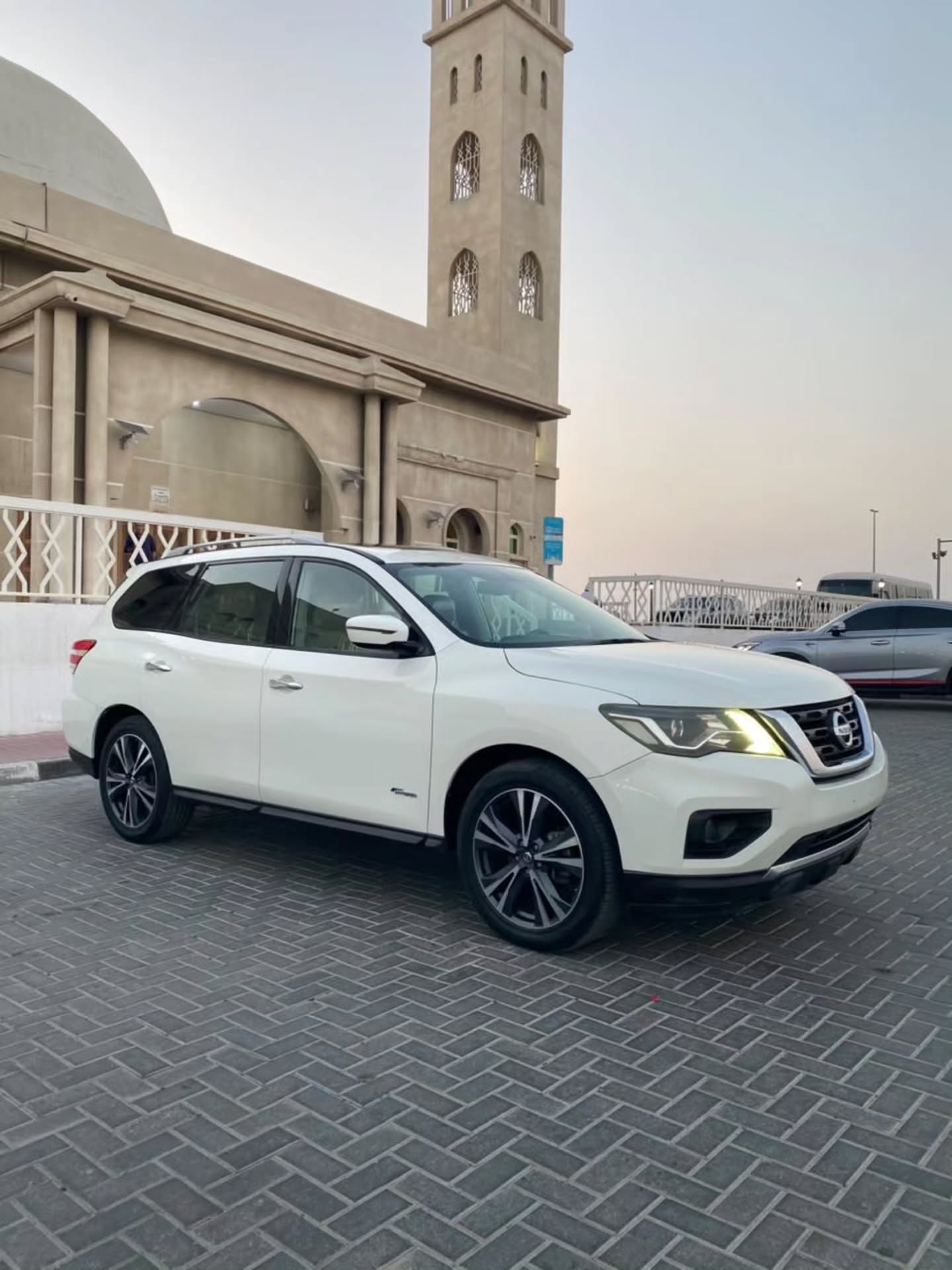 نيسان باثفايندر 2018 صورة 3