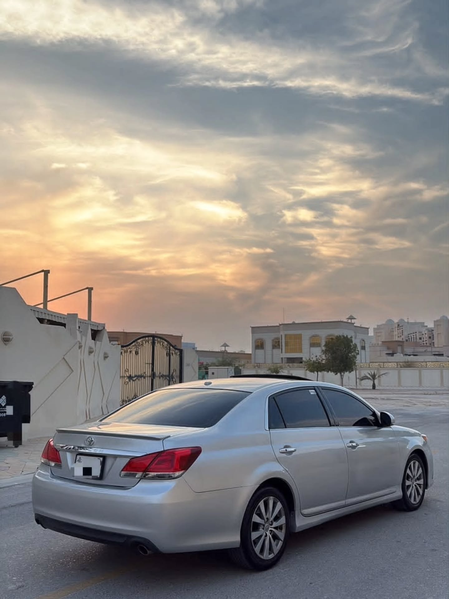 Toyota Avalon 2011 photo 3