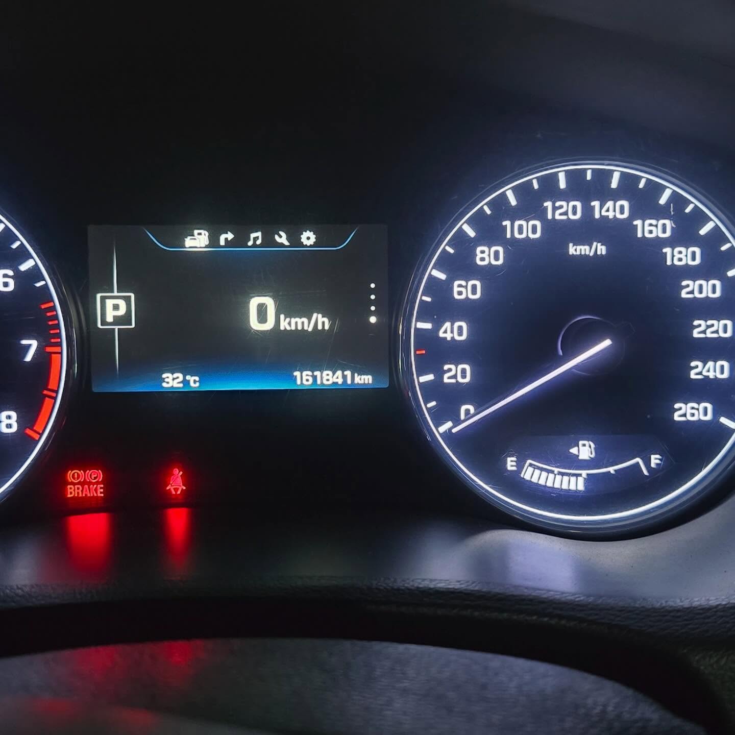 جينيسيس G80 2015 صورة 4