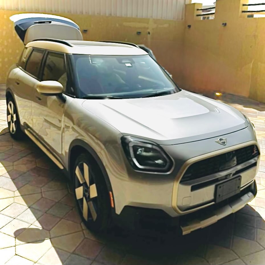 مِيني كنتري مان 2025 صورة 3