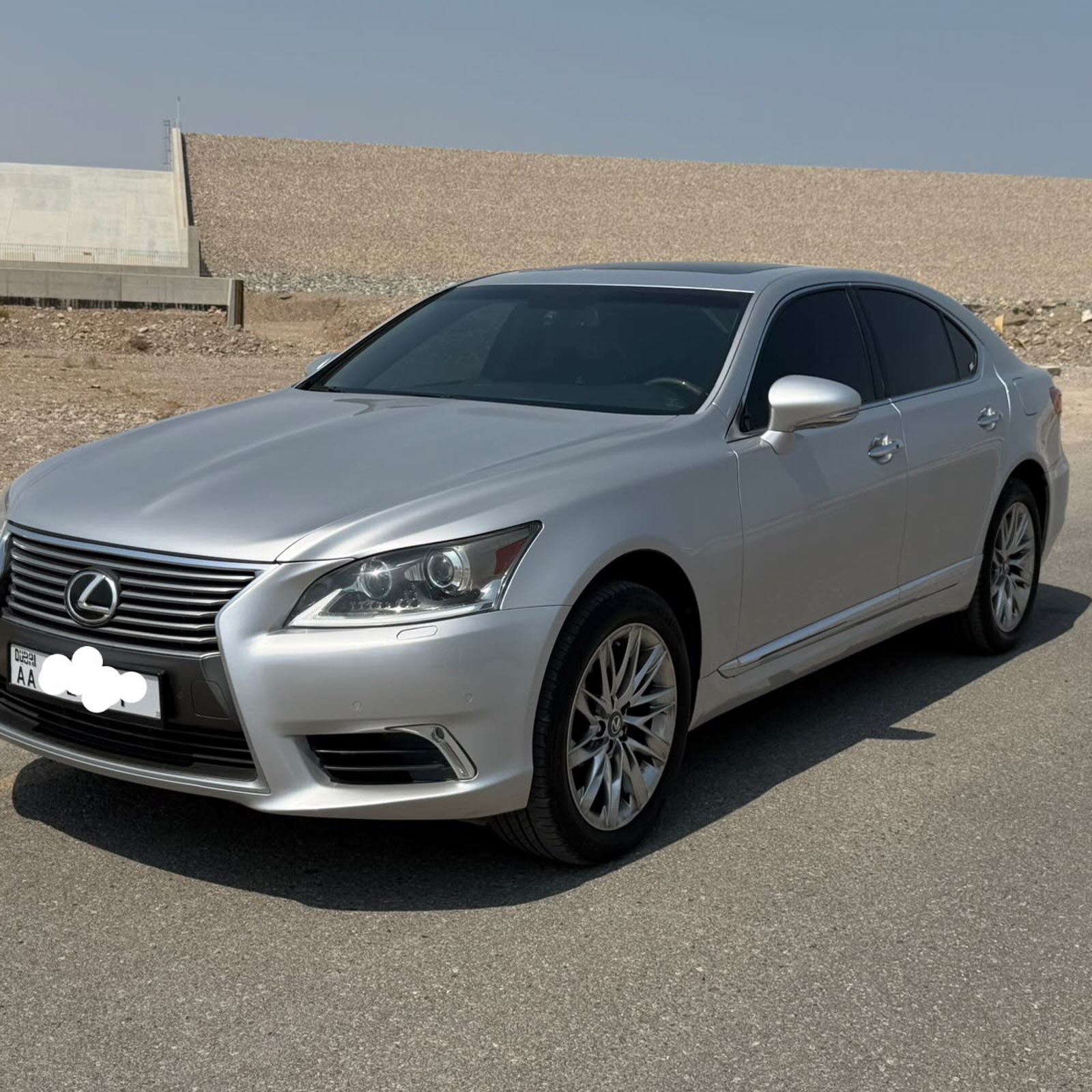 لكزس LS 2013