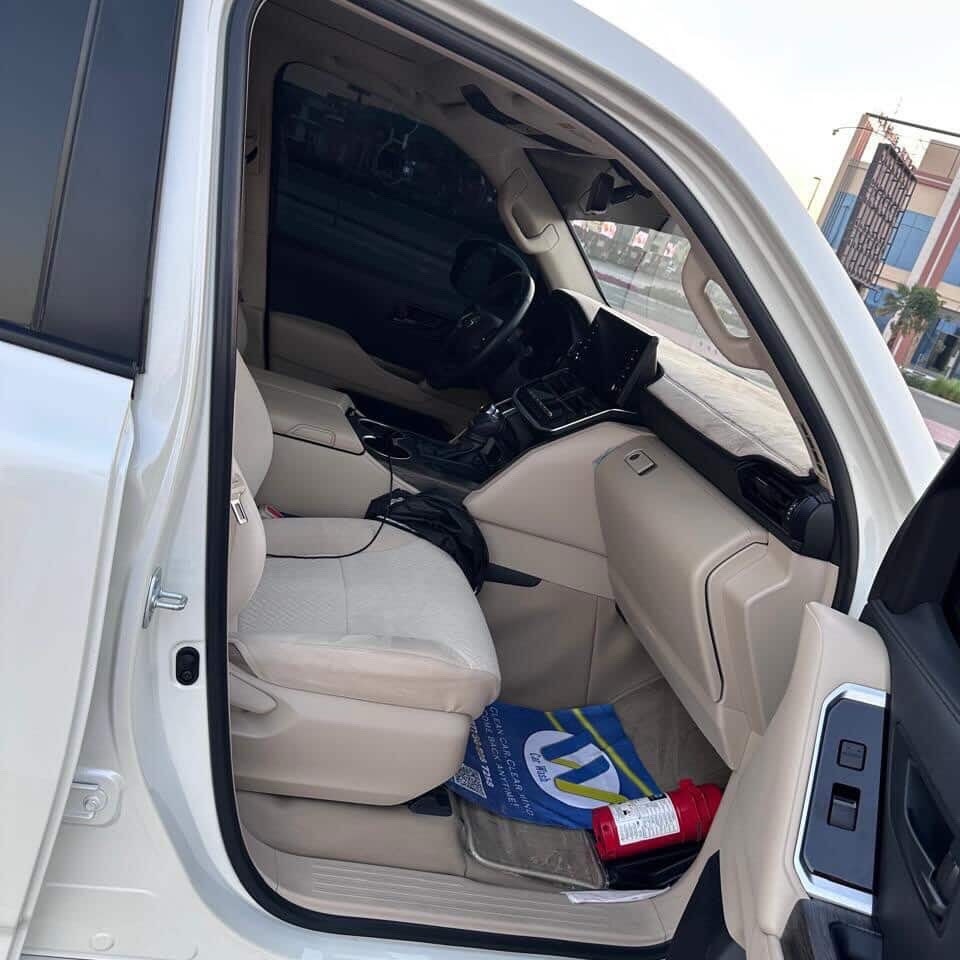 Toyota Land Cruiser 2024 photo 5