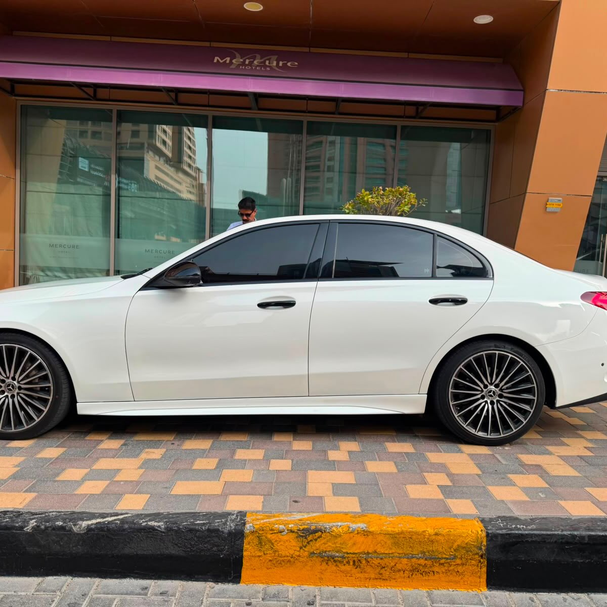 مرسيدس الفئة C 2023 صورة 3