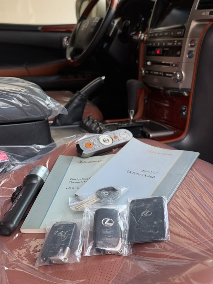 Lexus LX 2013 photo 3