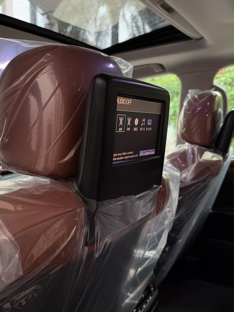 Lexus LX 2013 photo 7