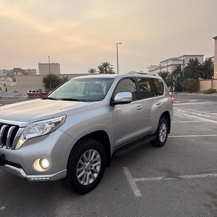 Toyota Prado 2016 photo 2