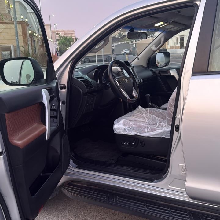 Toyota Prado 2016 photo 6