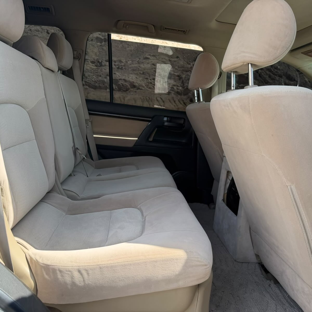 Toyota Land Cruiser 2010 photo 3