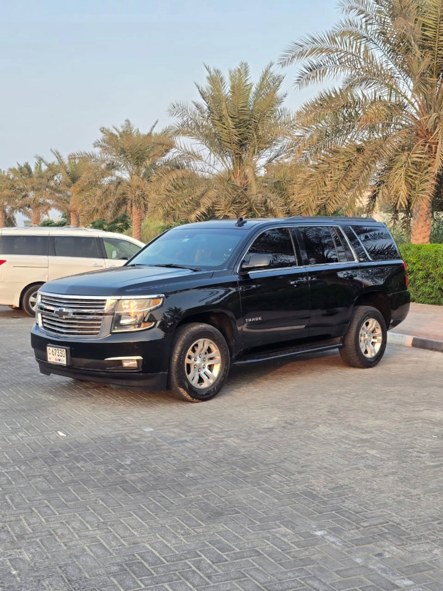 Chevrolet Tahoe 2015 photo 2