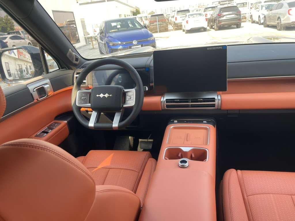 بي واي دي ليوبارد 7 2026 صورة 2