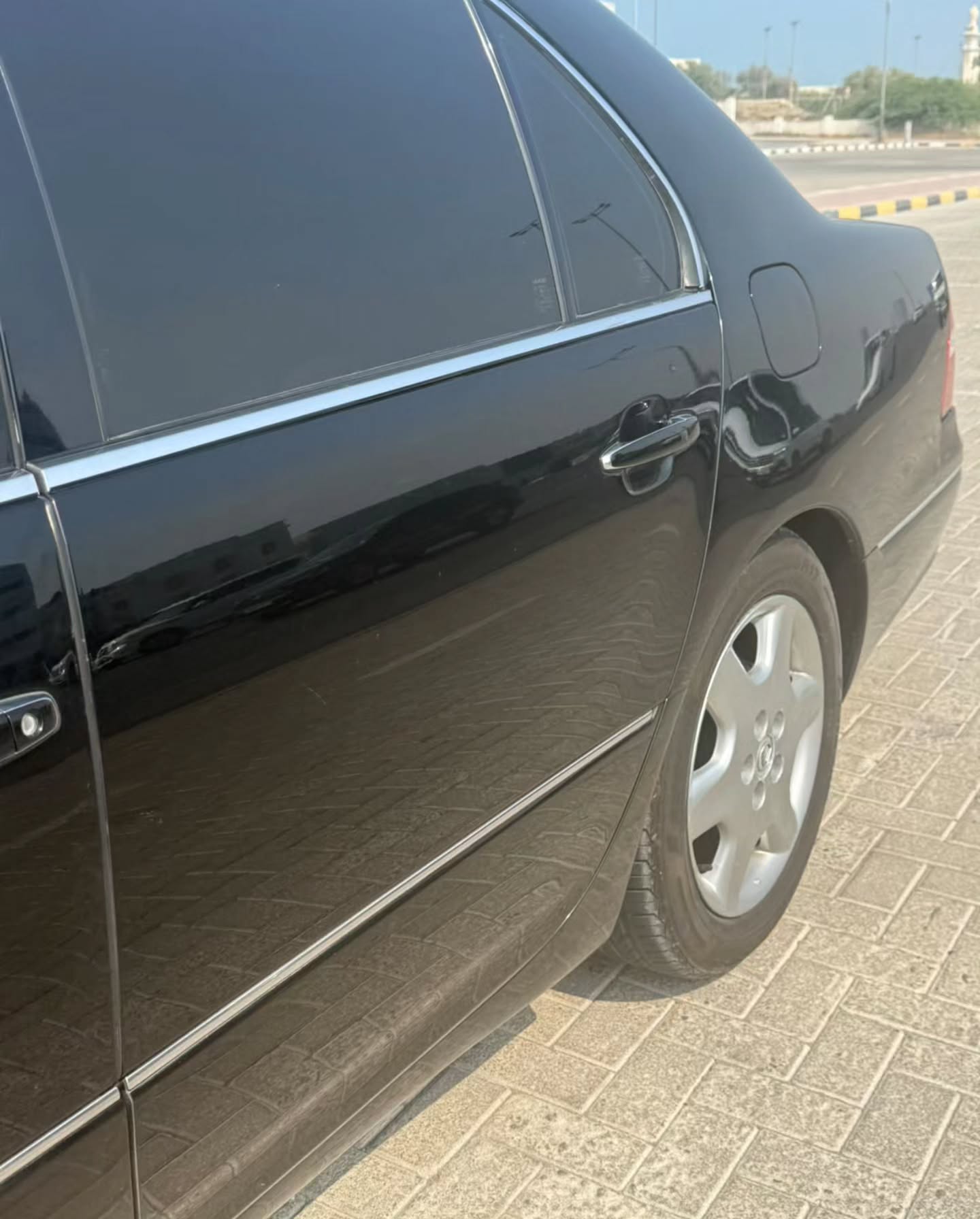 لكزس LS 2004 صورة 5