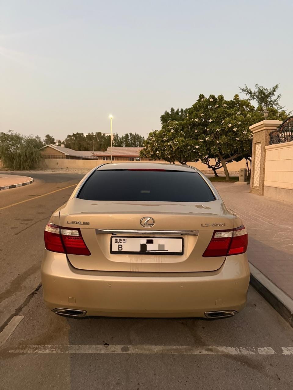 لكزس LS 2007 صورة 7