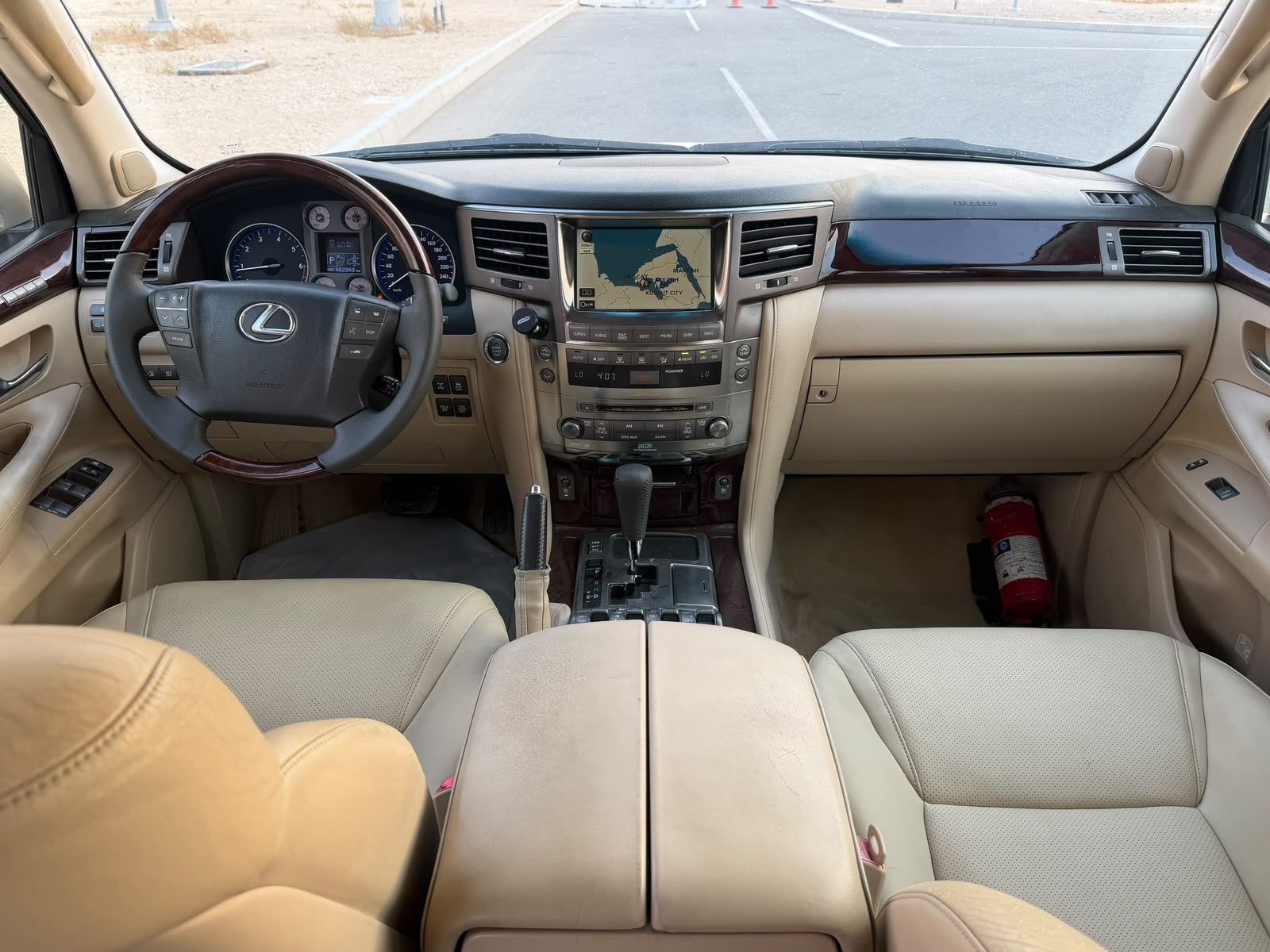 لكزس LX 2009 صورة 2
