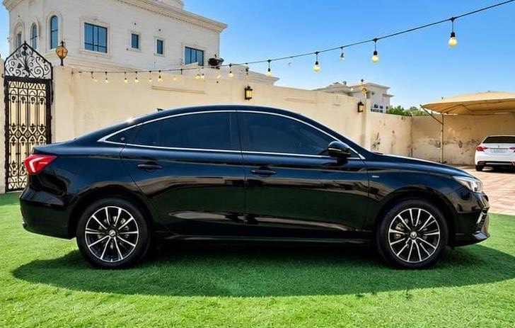 إم جي MG5 2025 صورة 3
