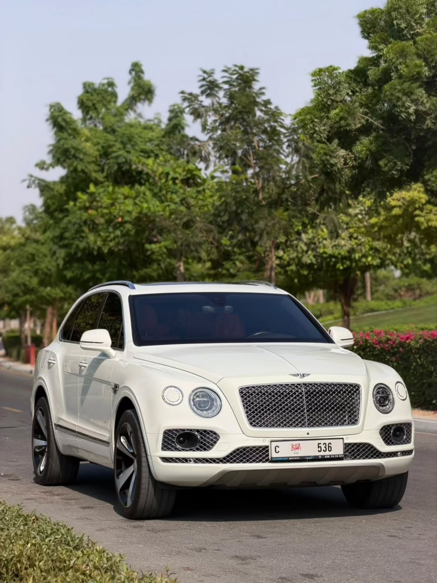 Bentley Bentayga 2017 photo 4