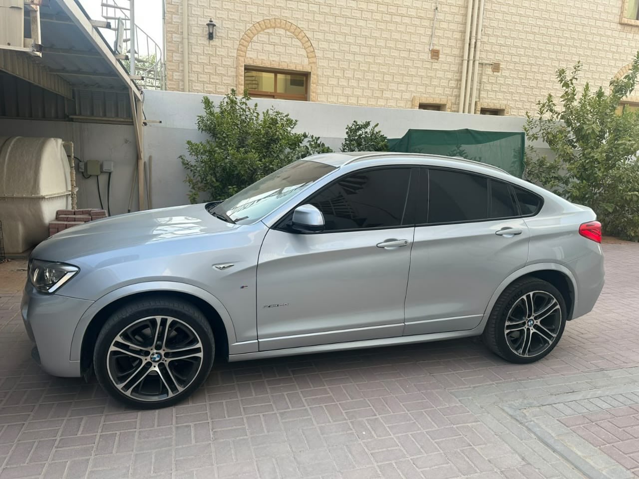 بي إم دبليو X4 2018 صورة 4