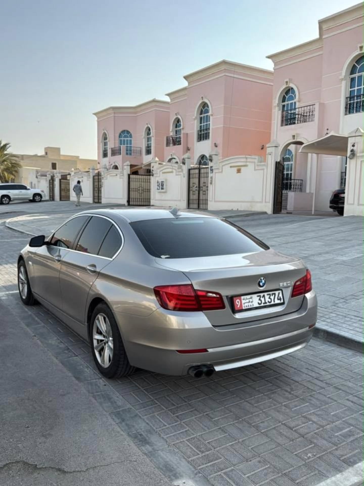 بي إم دبليو الفئة 5 2013 صورة 2