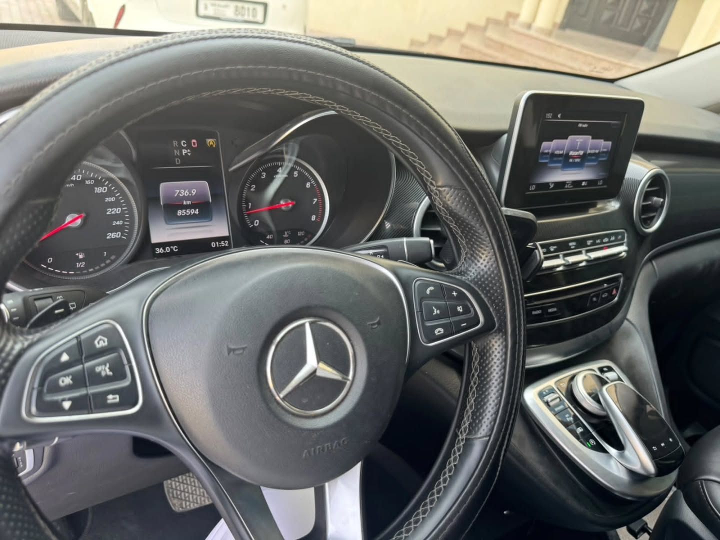 مرسيدس الفئة V 2018 صورة 3