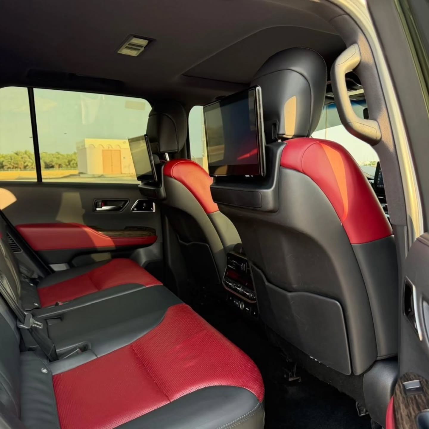 Toyota Land Cruiser 2023 photo 5