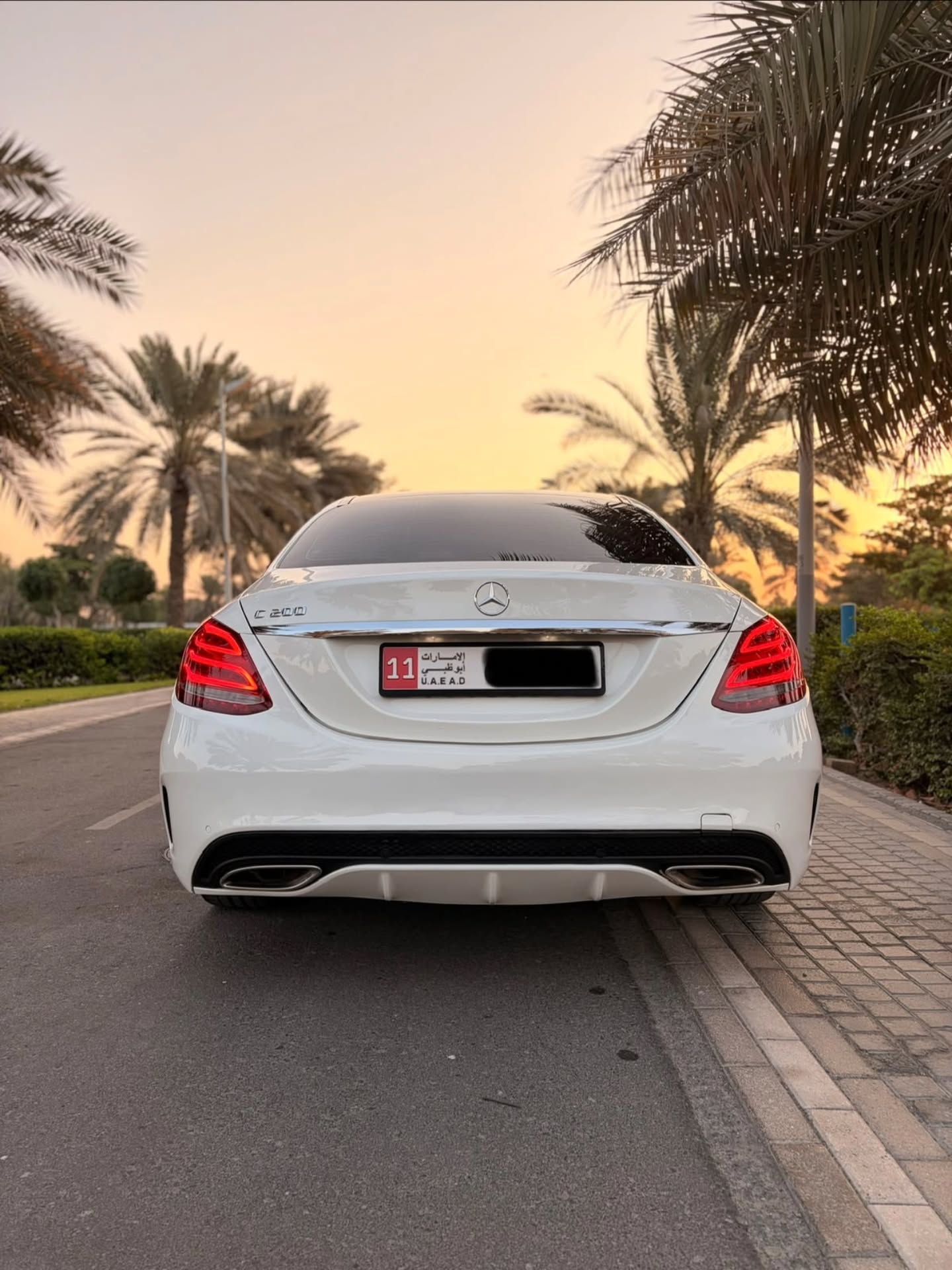 مرسيدس الفئة C 2015 صورة 5
