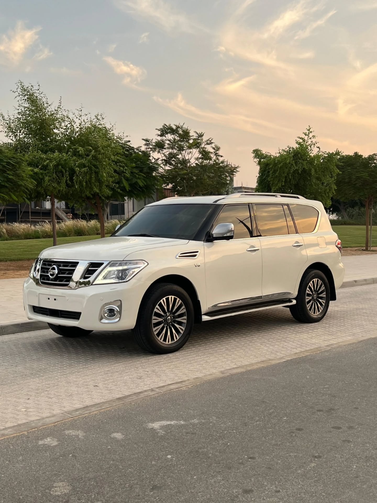 Nissan Patrol 2017 photo 2