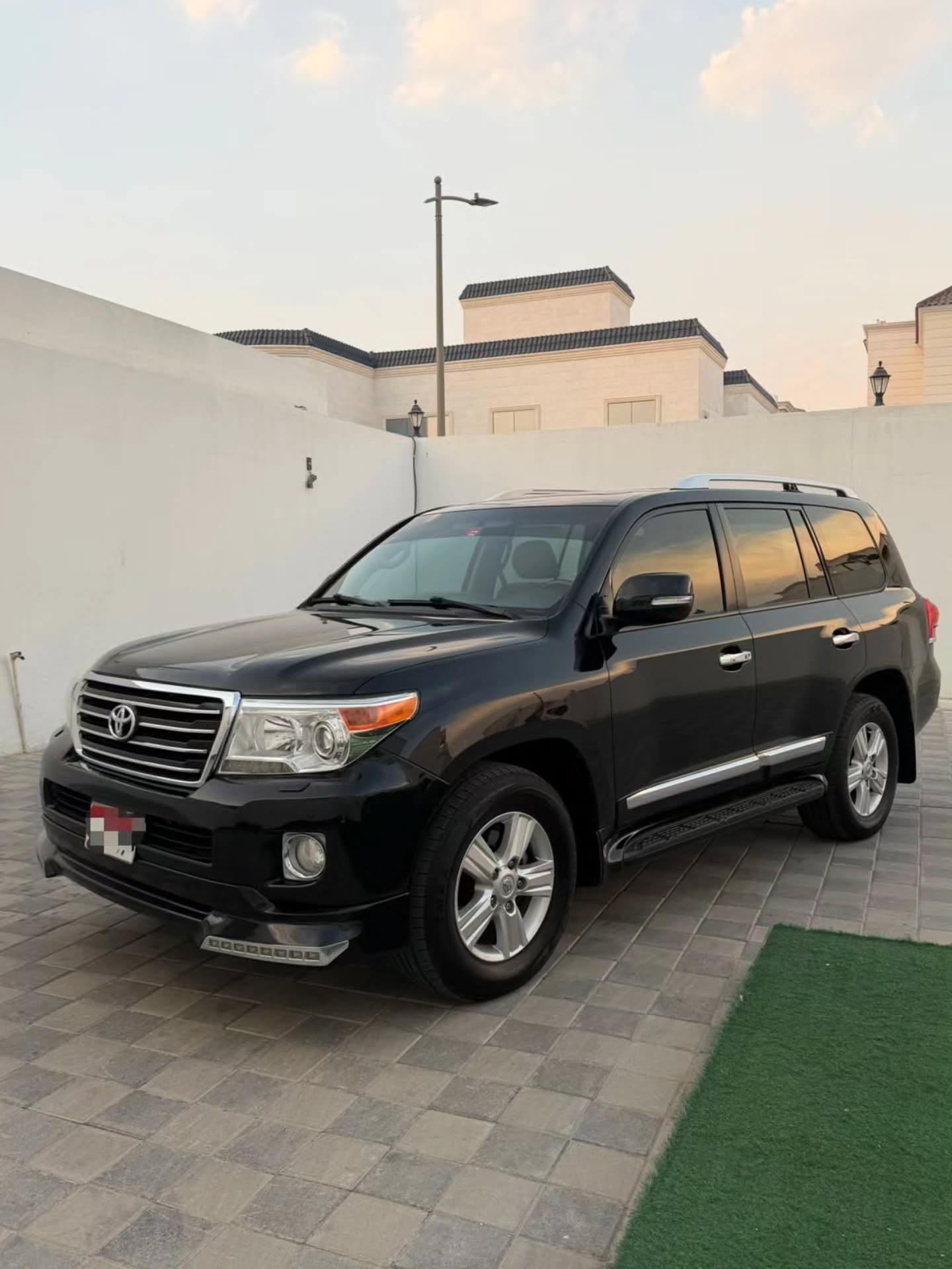 Toyota Land Cruiser 2013