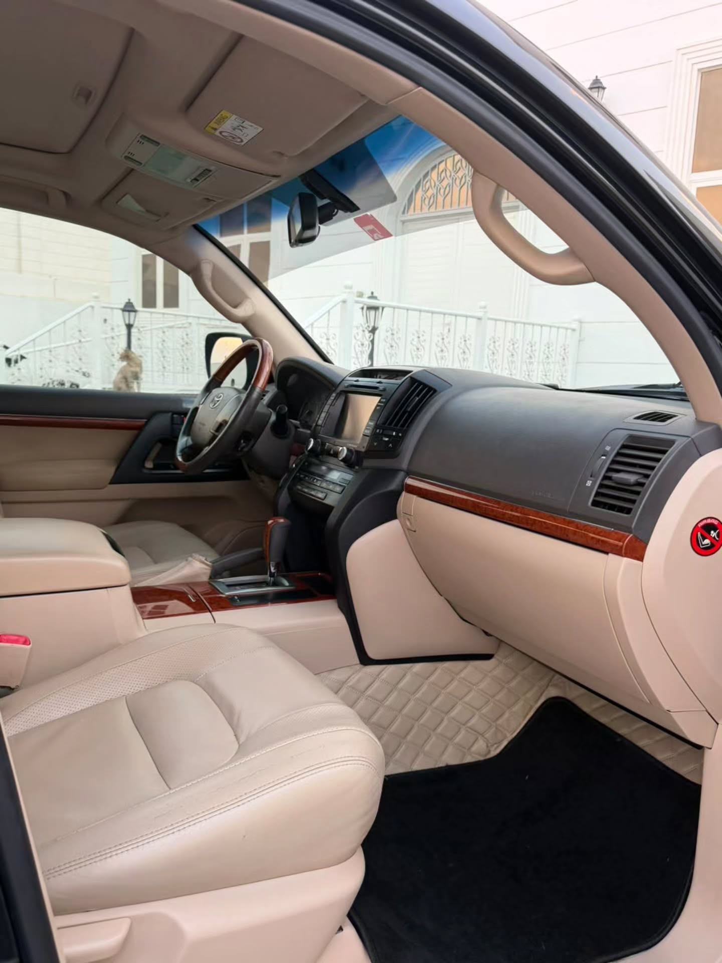 Toyota Land Cruiser 2013 photo 7