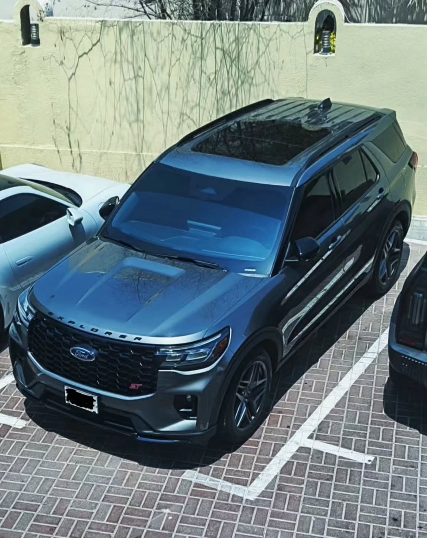 Ford Explorer 2025