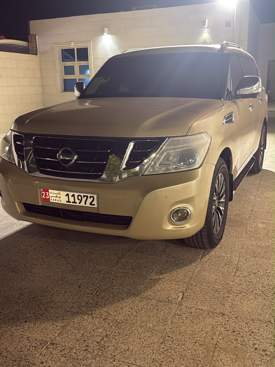 Nissan Patrol 2010 photo 2