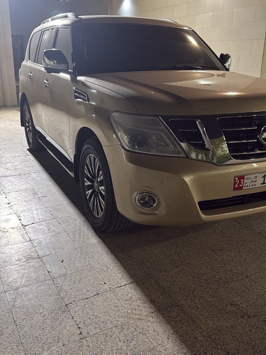 Nissan Patrol 2010 photo 4