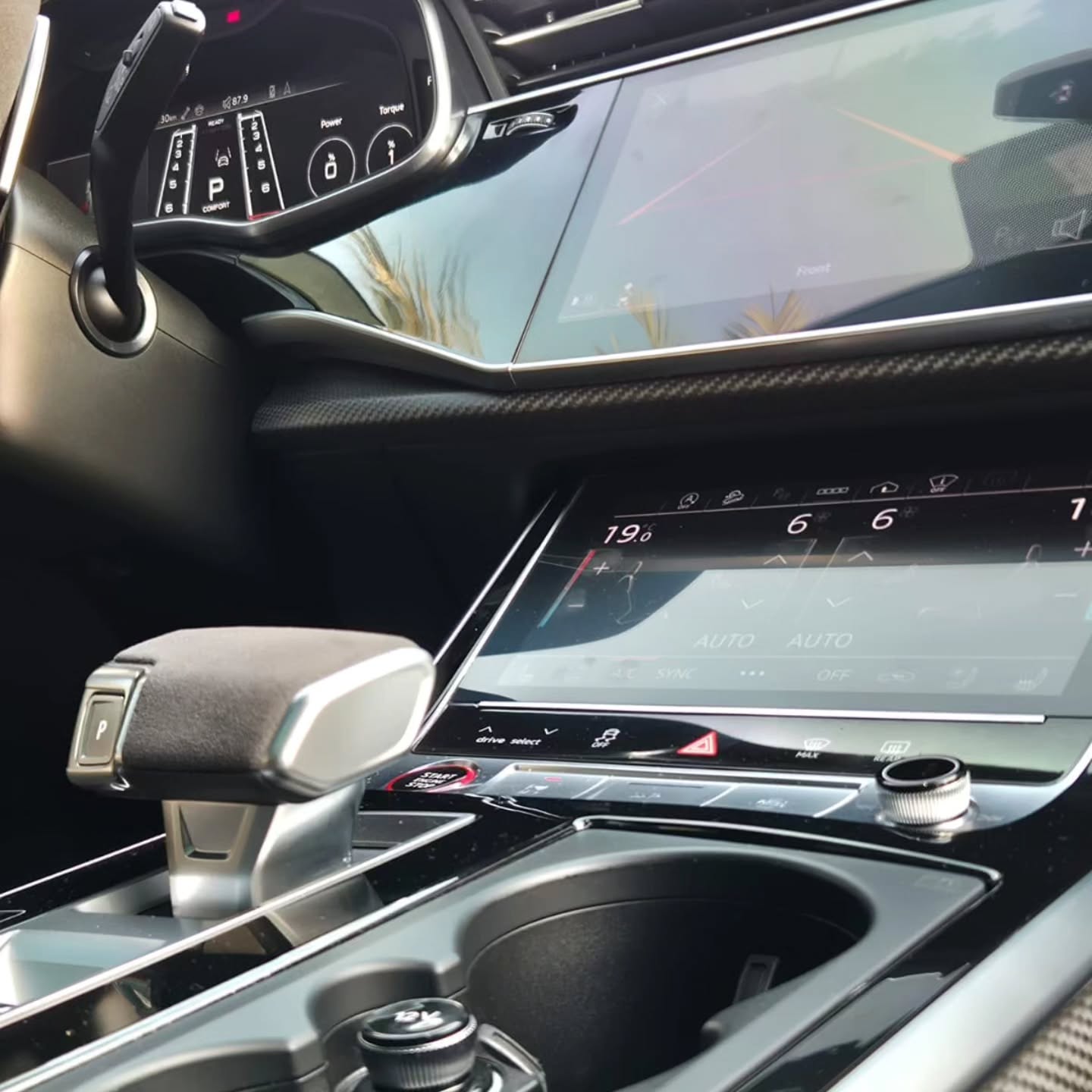 Audi RS Q8 2024 photo 7