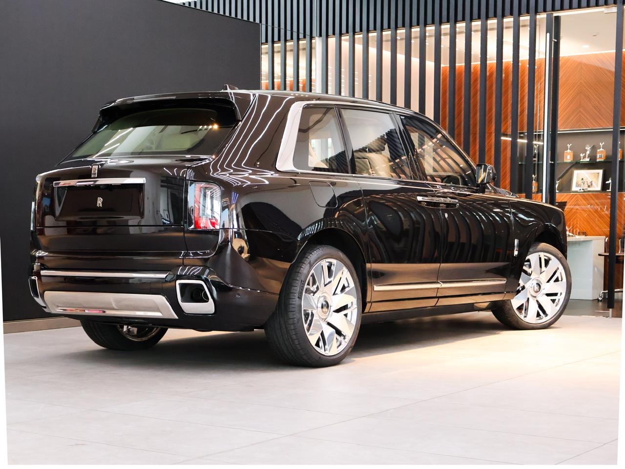 Rolls-Royce Cullinan 2025 photo 4