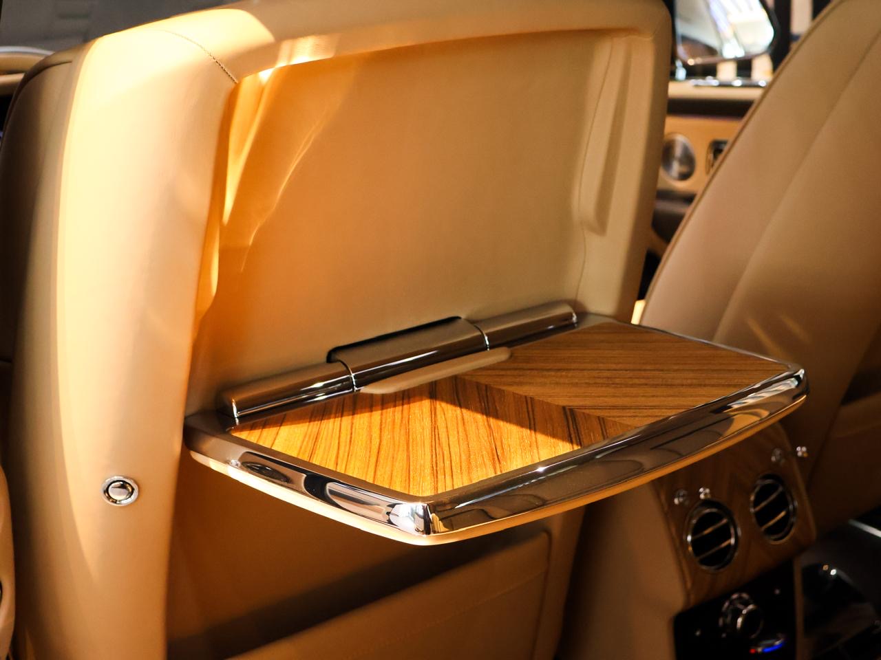 Rolls-Royce Cullinan 2025 photo 8