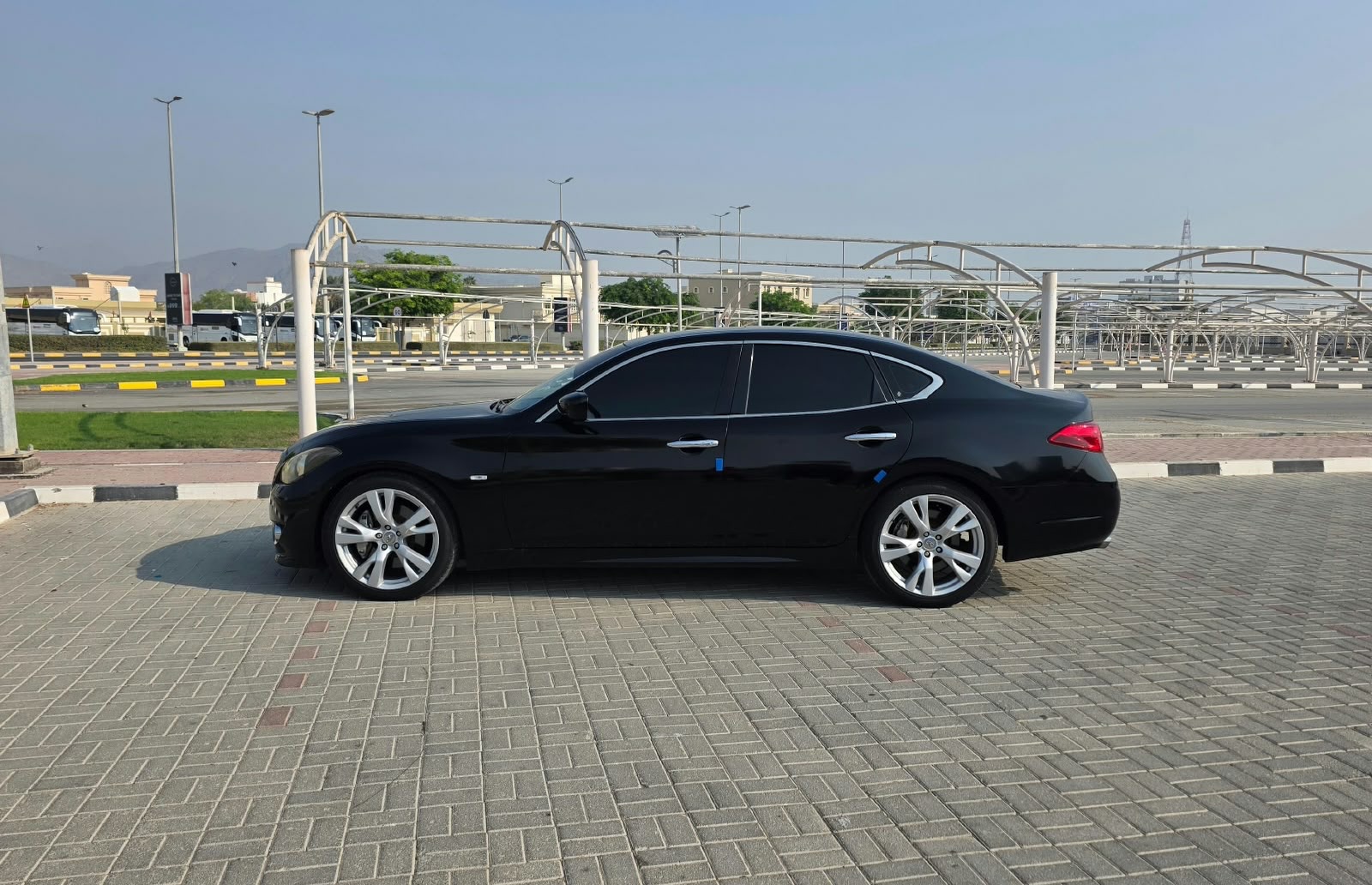 إنفينيتي M56 2011 صورة 2