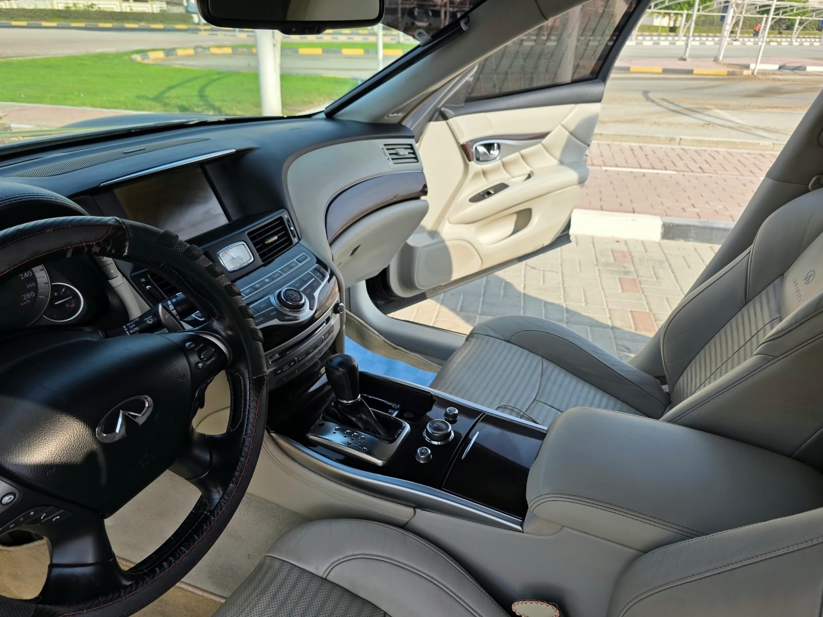 إنفينيتي M56 2011 صورة 4