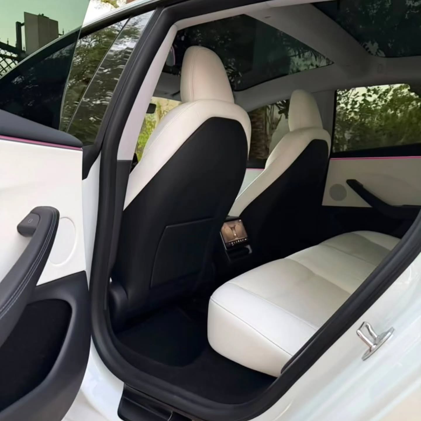 تسلا Model 3 2024 صورة 6