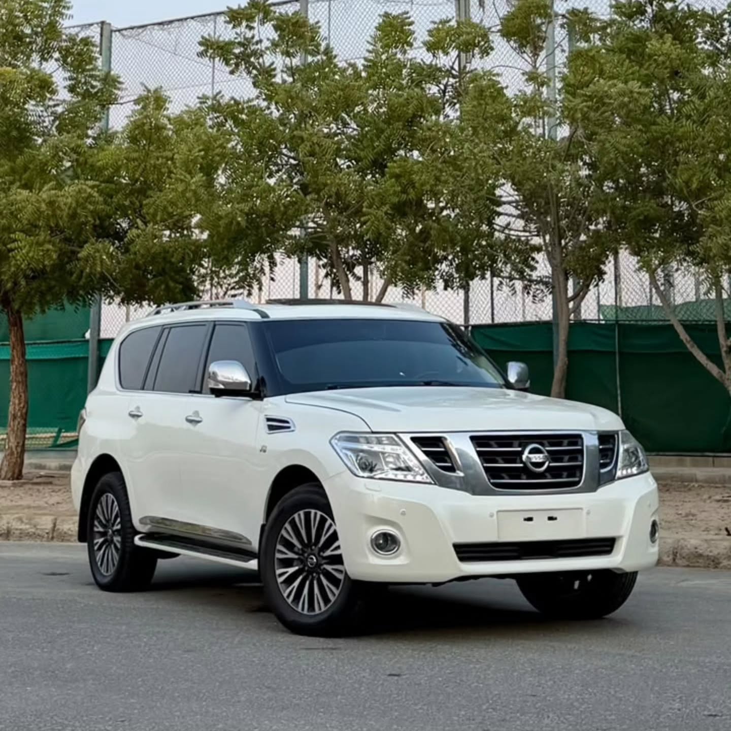 Nissan Patrol 2016 photo 2