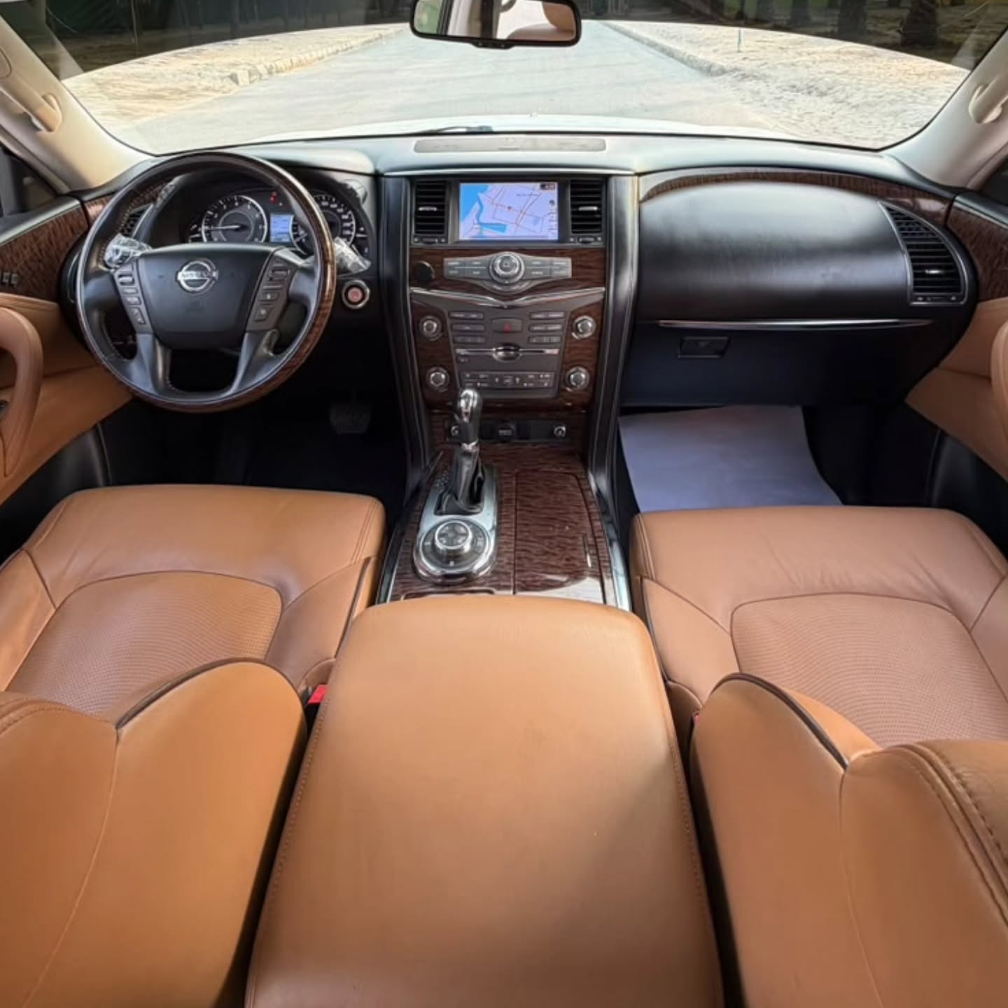 Nissan Patrol 2016 photo 5