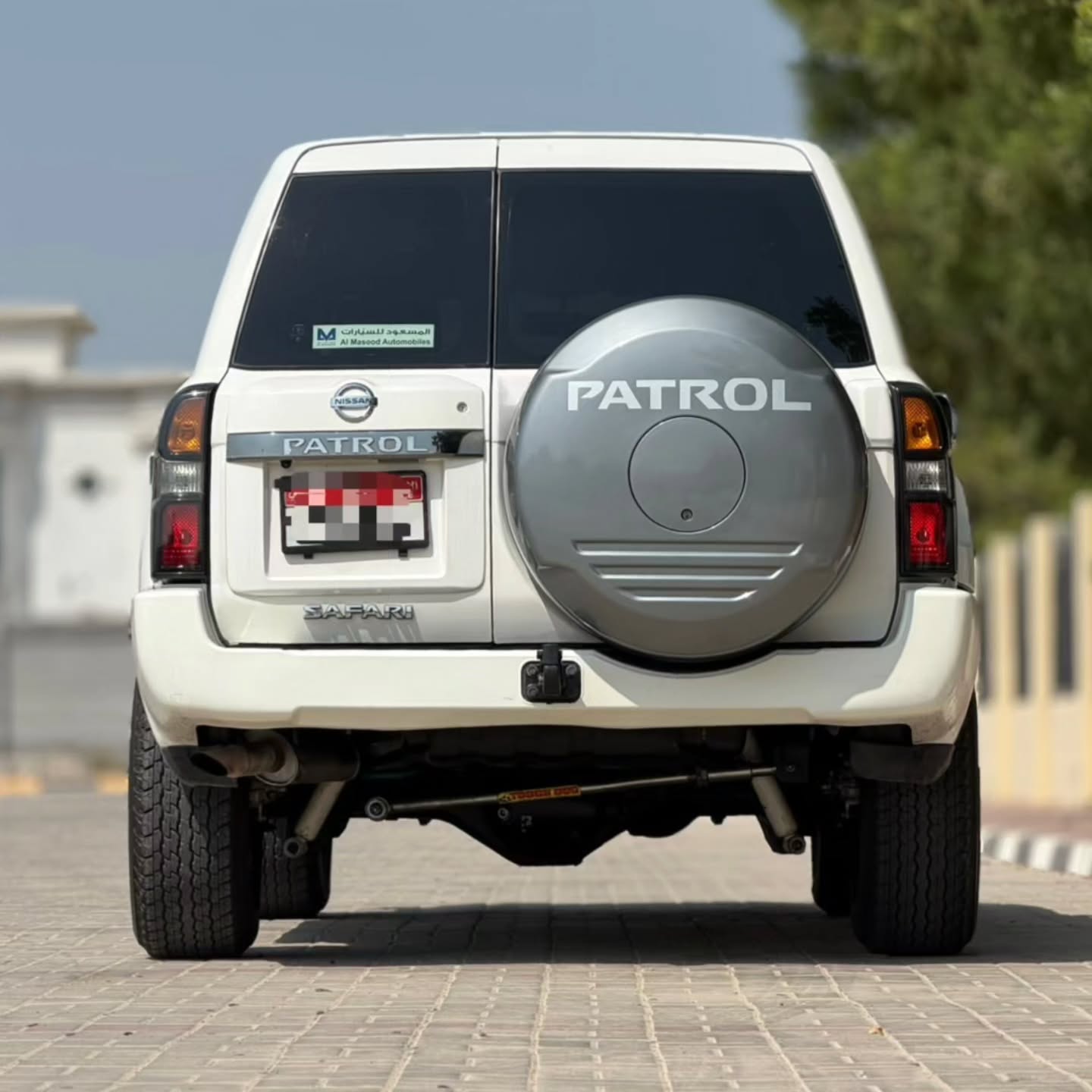 Nissan Patrol Safari 2014 photo 3