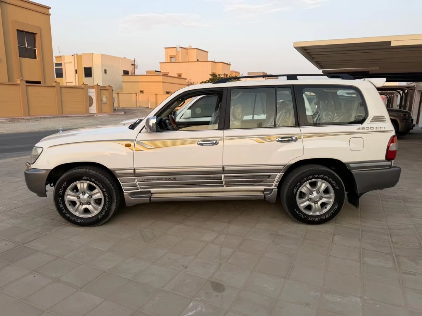 تويوتا لاند كروزر 2005 صورة 4