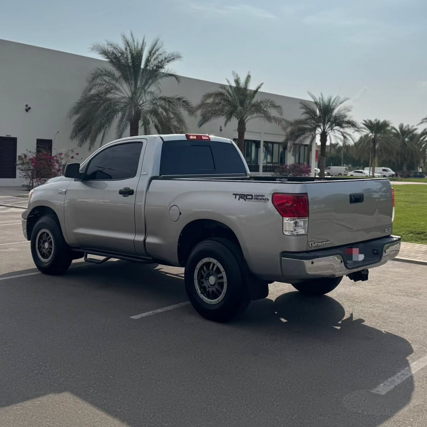 Toyota Tundra 2012 photo 2